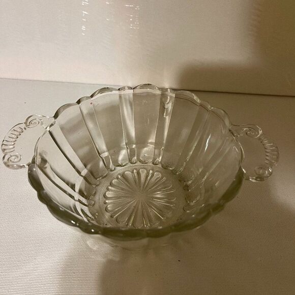 2/$10 Vintage Crystal Bown With Handles Small - Picture 1 of 4